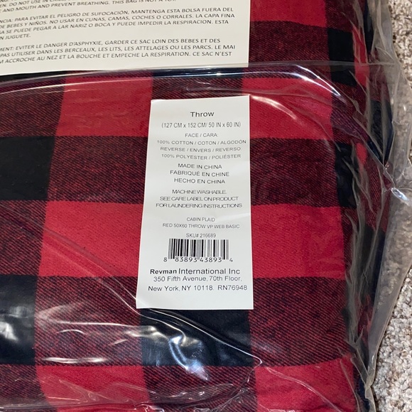 Eddie Bauer Plaid Sherpa Blanket - Picture 3 of 3